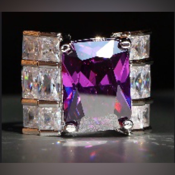 Beautiful Art Deco Style Ring Purple Aquarius Birthday Color W/3 Diamond On Side - Picture 5 of 10